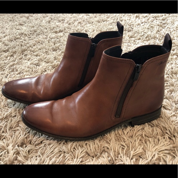 clarks shoes mens chelsea boots